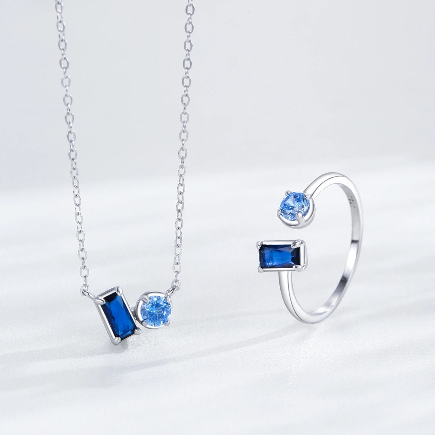 Conjunto Feminino Ailmay – Prata 925 com Zircônias Azuis