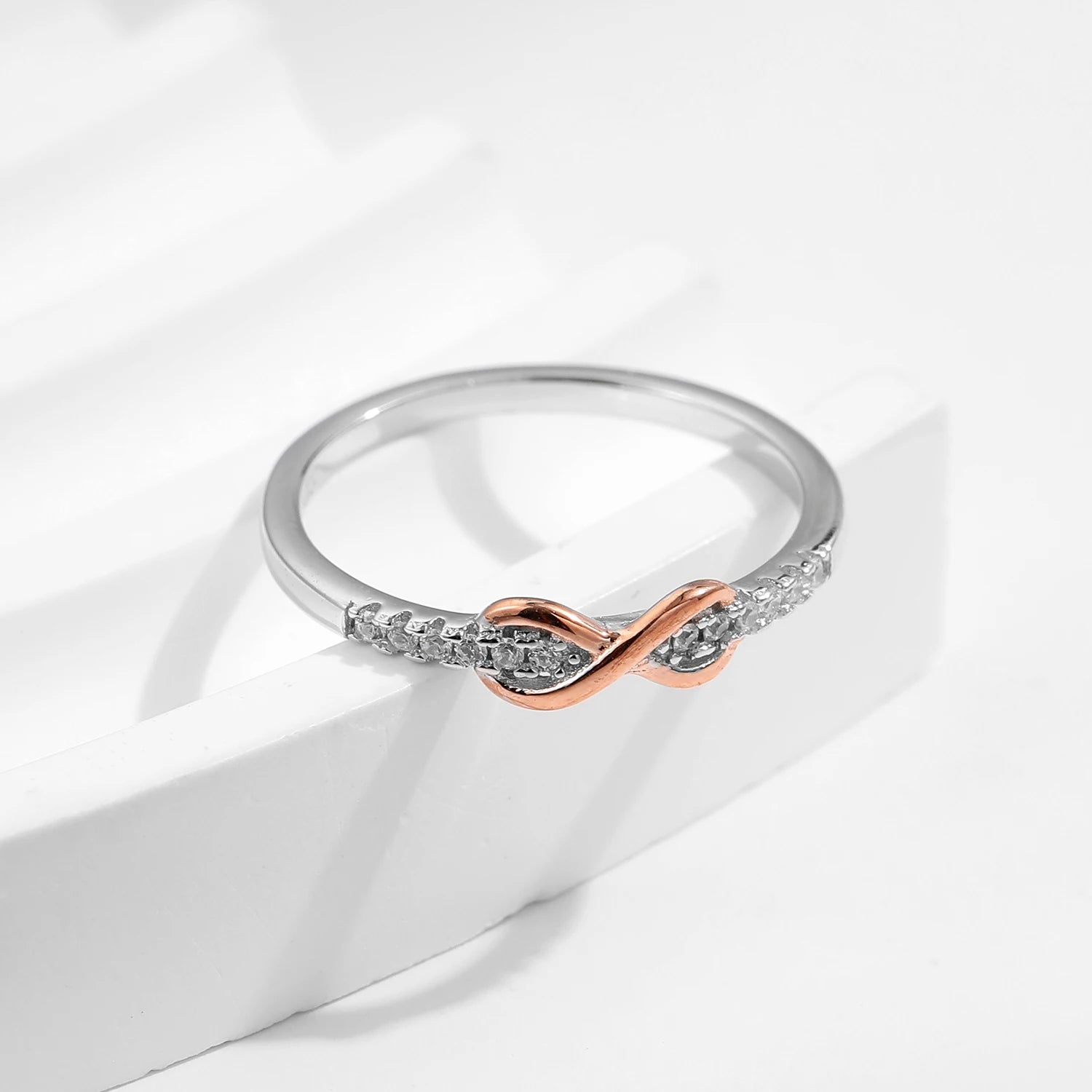 Anel Feminino Amor Infinito – Prata 925 Banhado a Ouro Rose