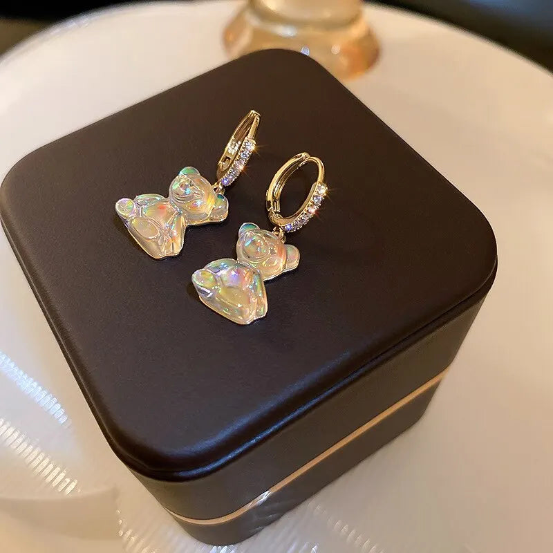 Brinco Urso Dourado com Zircônia