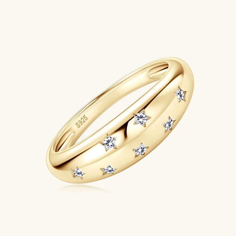 Anel Chunky Moissanite Dourado – Prata 925 com Cravação Luxo