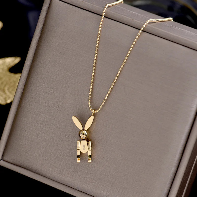 Colar Feminino com Coelho Articula do em Aço