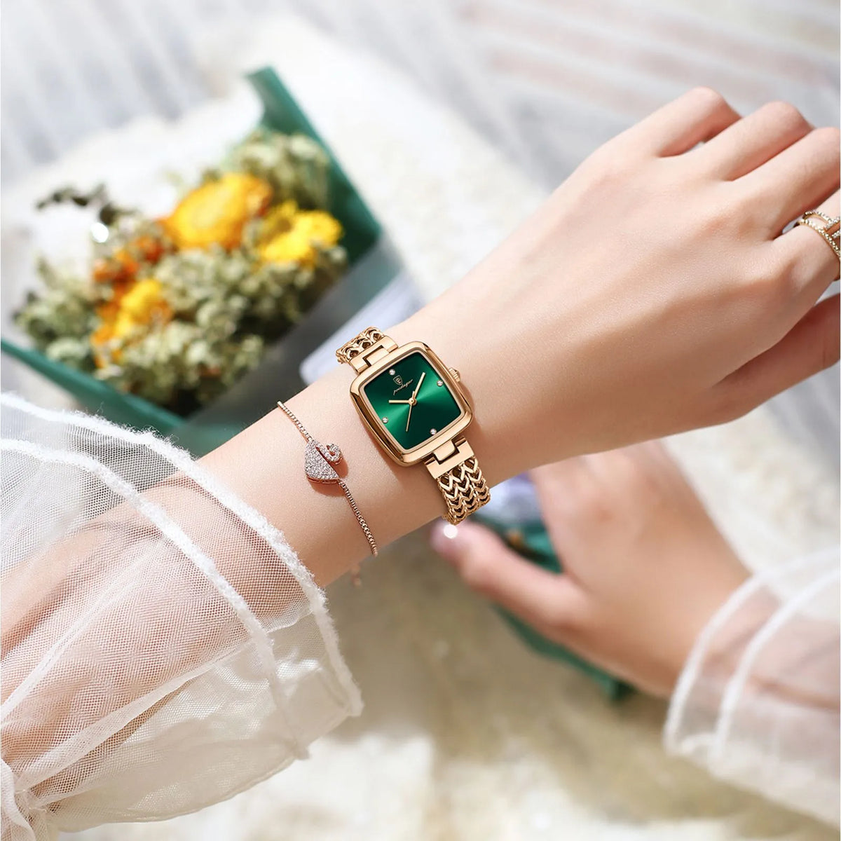 Relógio feminino Elite com pulseira em aço